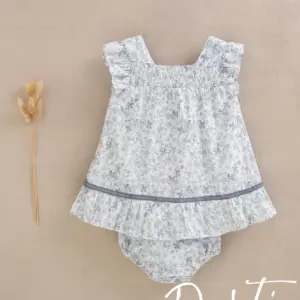 vestido bebe flores con braguita