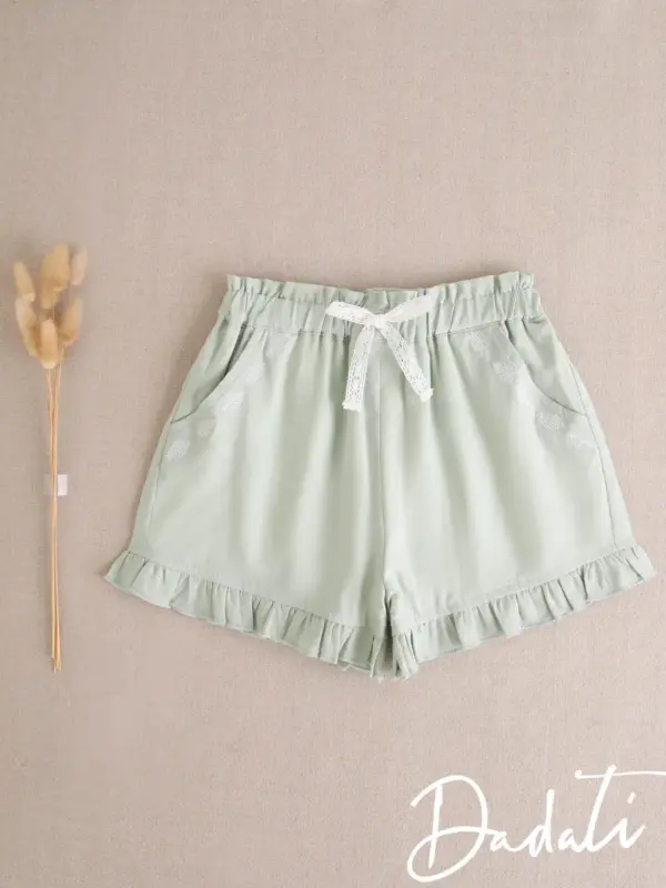 SHORT NIÑA VERDE CON BORDADOS
