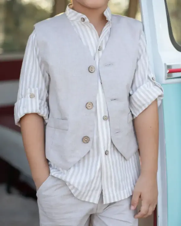 conjunto niño camisa rayas crudo y beig y bermuda en beig