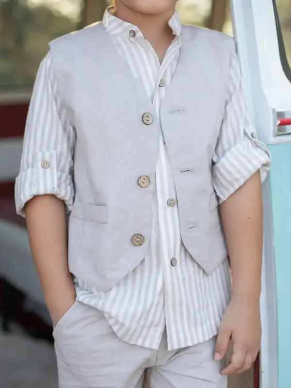 conjunto niño camisa rayas crudo y beig y bermuda en beig