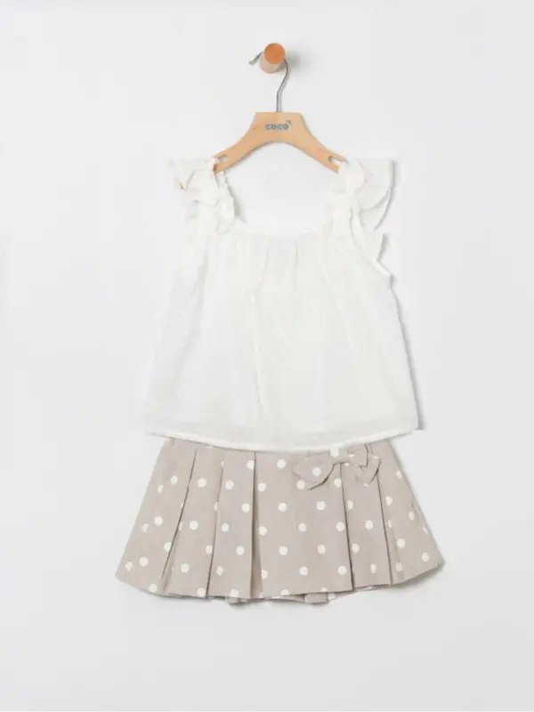 conjunto niña camida plumeti manga corta con lazada y short en lunares